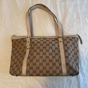Gucci Abbey Shoulder Tote